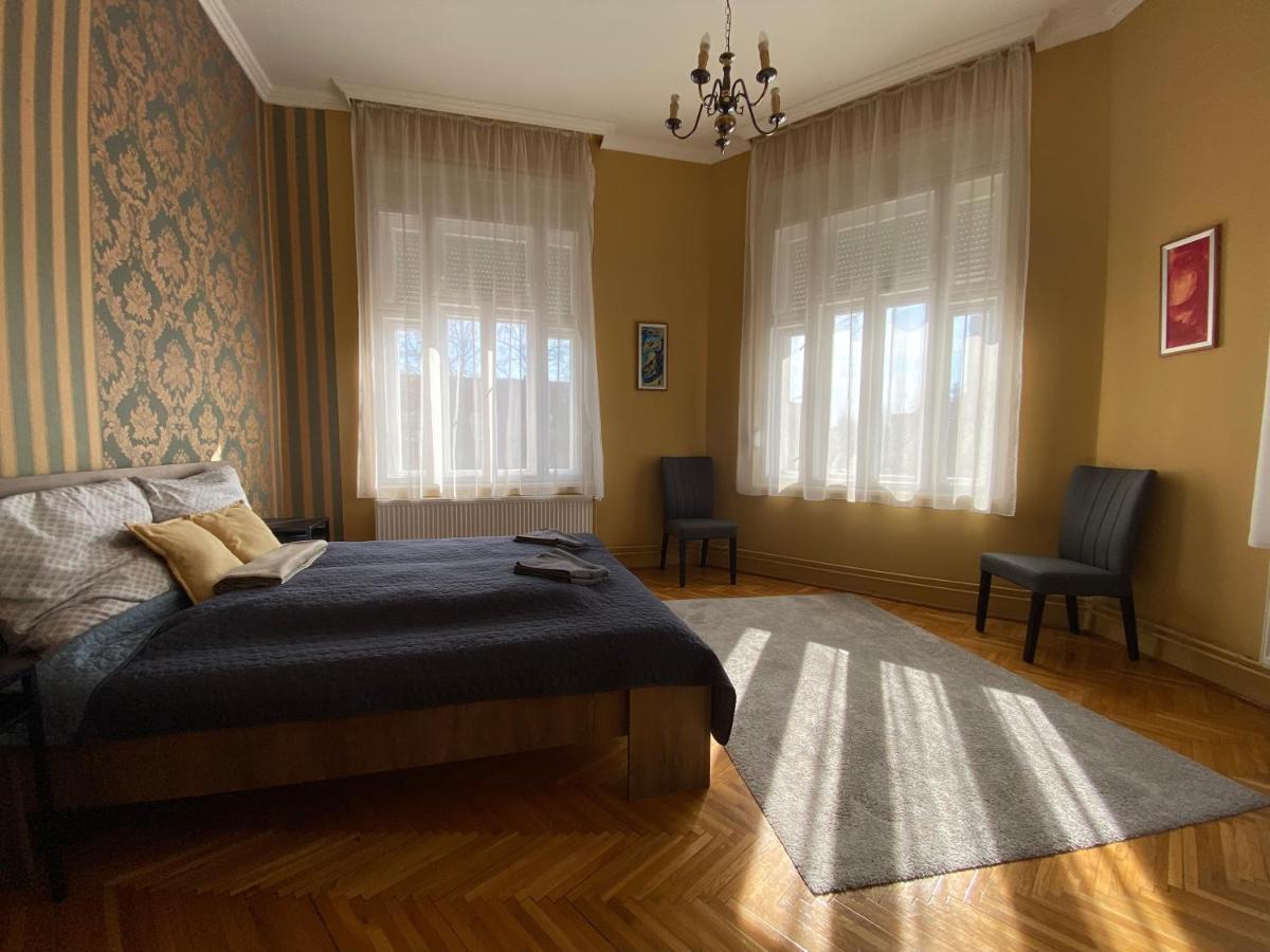 Ambrózia Apartman Eger Exterior foto
