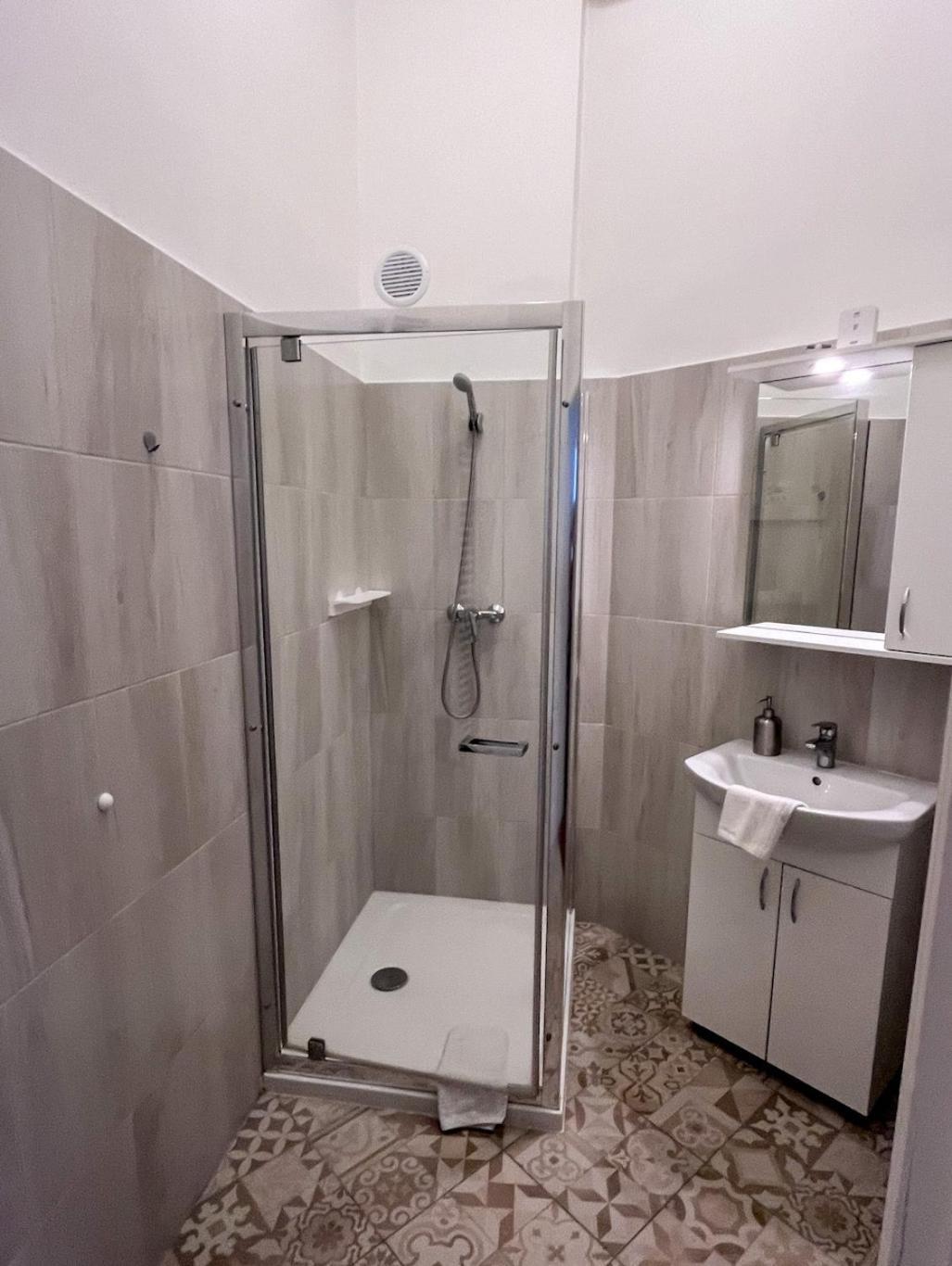 Ambrózia Apartman Eger Exterior foto