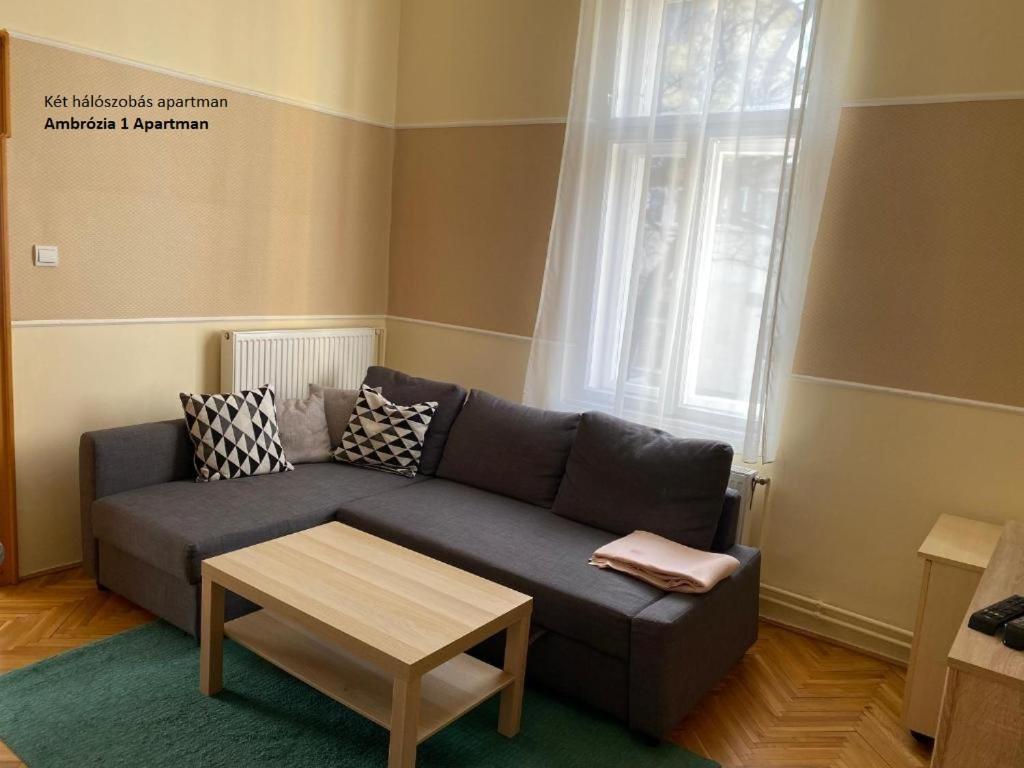 Ambrózia Apartman Eger Exterior foto